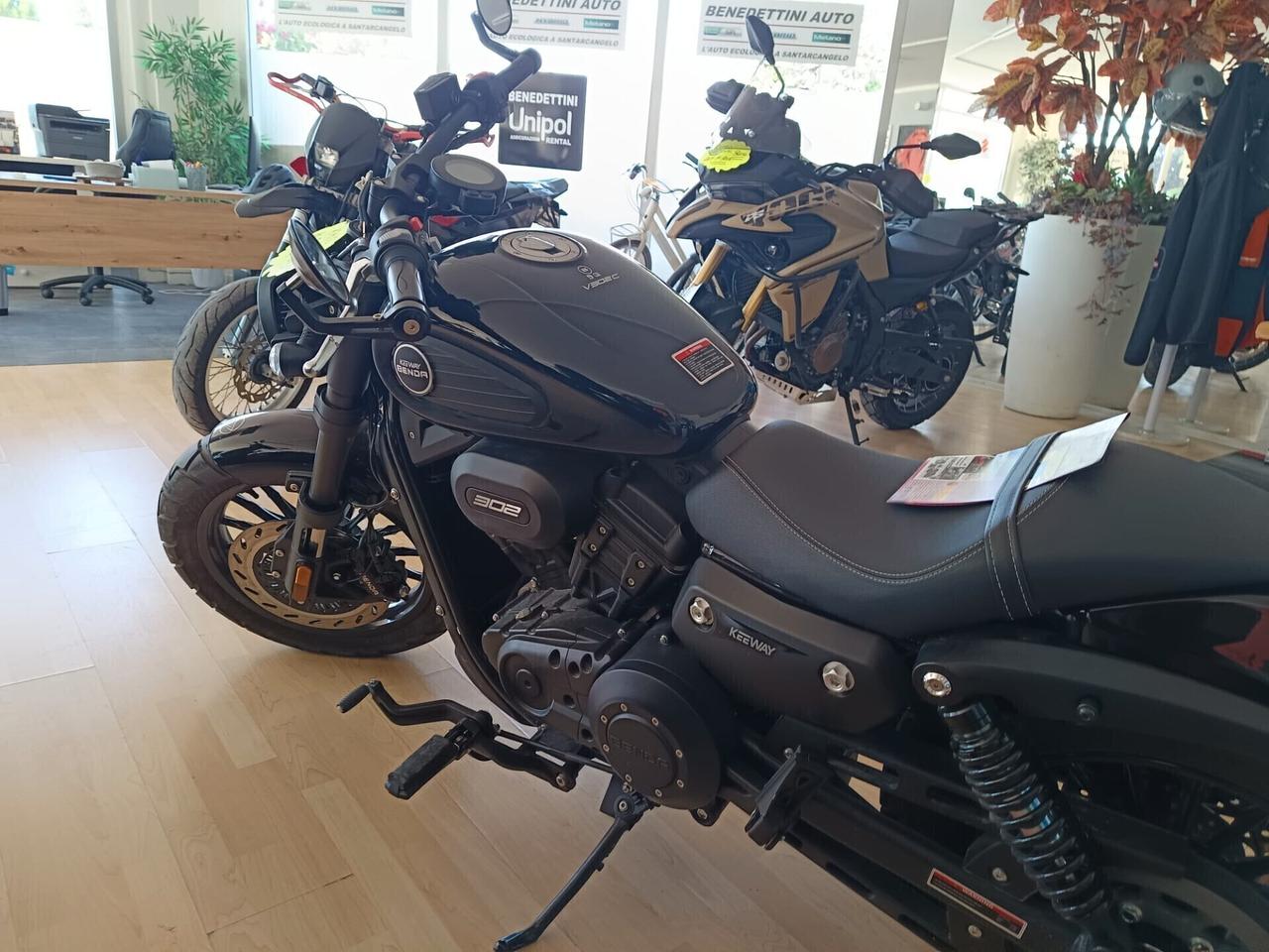 Benda V302 CRUISER Tua a 70€ al Mese *