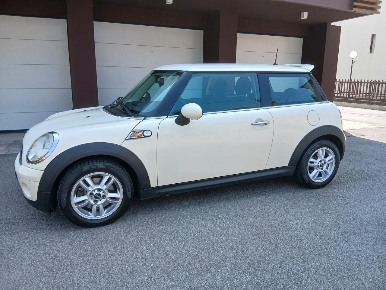Mini Mini 1.6 16V One adatta per neo patentati