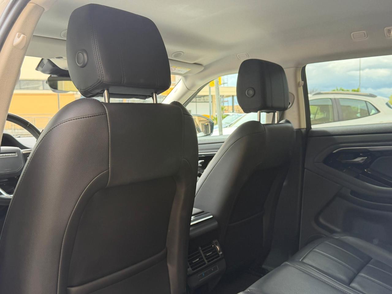 Land Rover Range Evoque 2.0D I4 MHEV 163CV AWD Auto R-Dynamic SE