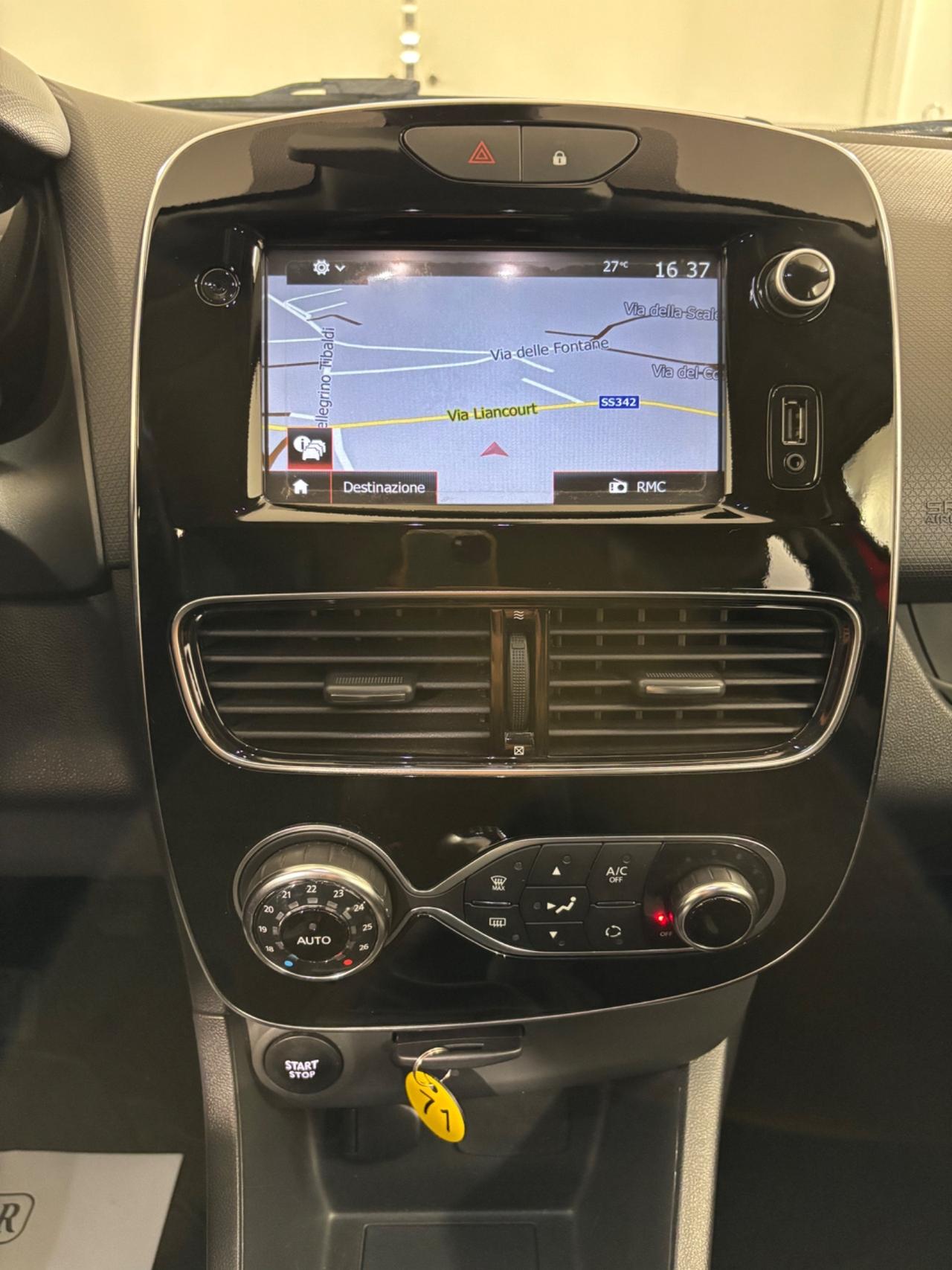 Renault Clio TCe 120CV Start&Stop 5 porte Energy Intens