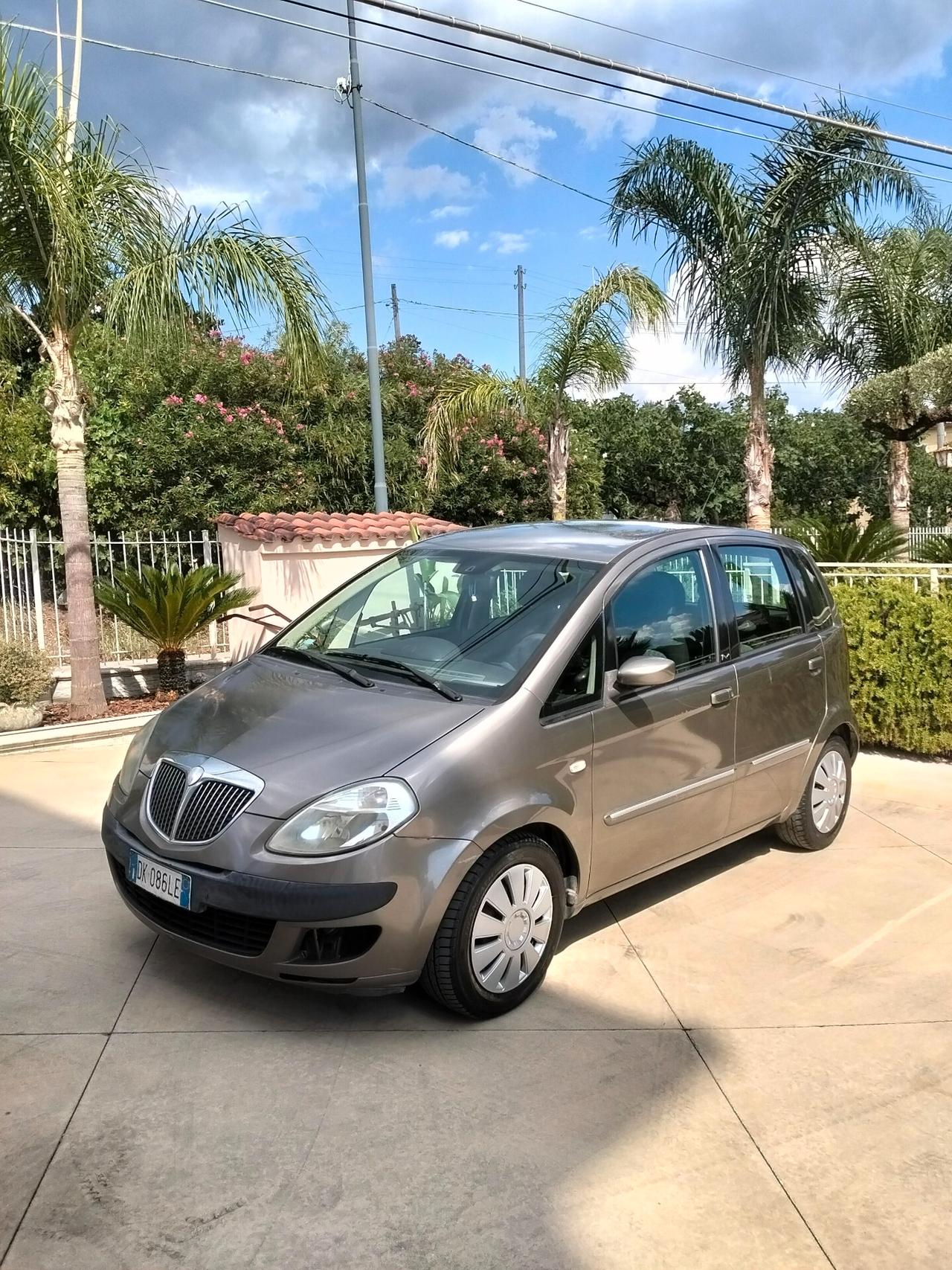 Lancia MUSA 1.3 Multijet 16V 90 CV Platino Plus