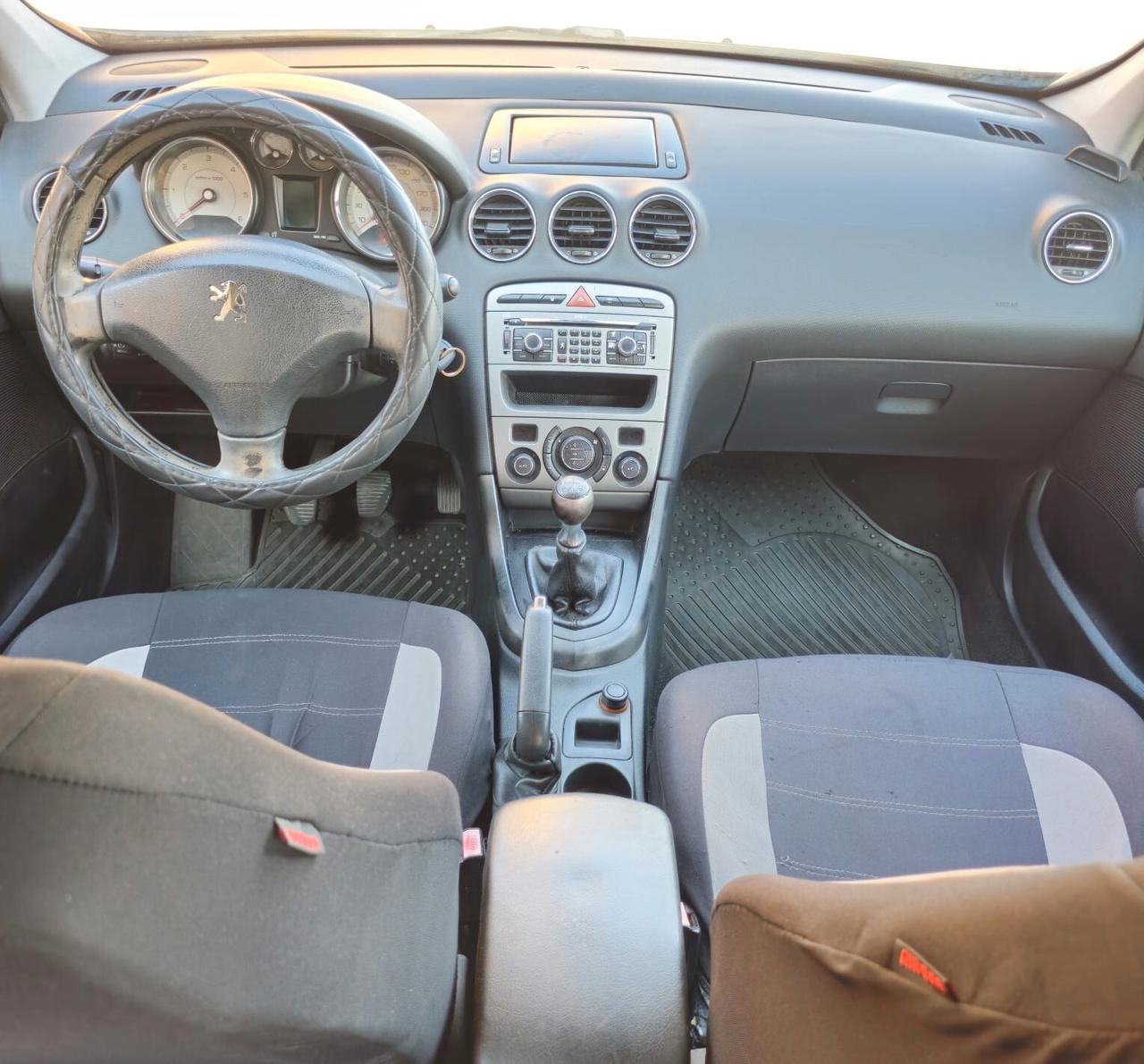 Peugeot 308 1.6 HDi 110CV 5p. Féline (5 Marce)