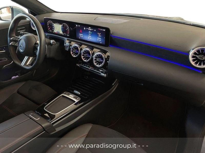 Mercedes-Benz Classe A A250e PHEV 2024 | 1.3 - 218CV | AMG LINE