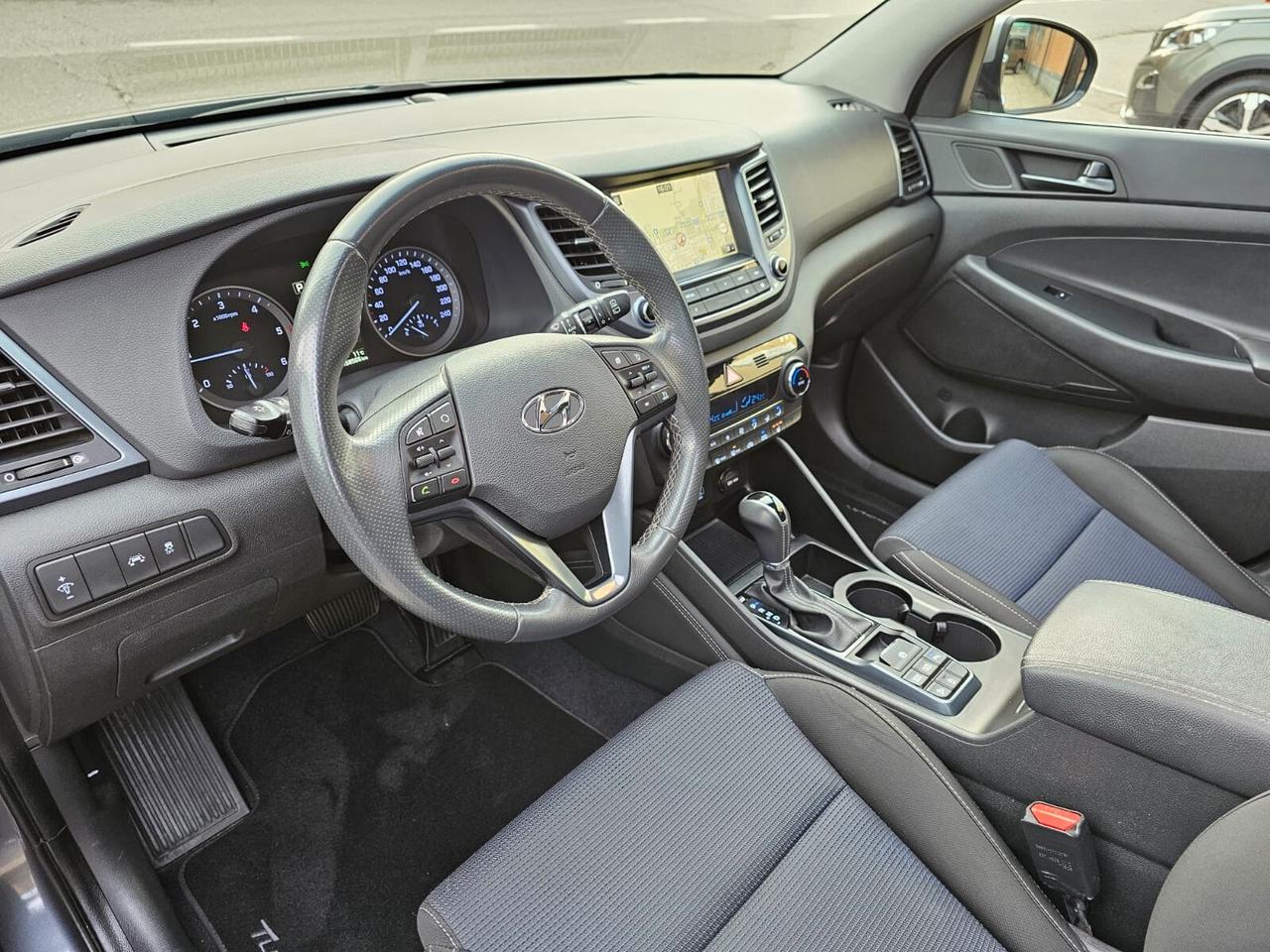 Hyundai Tucson 1.7 CRDi 141cv DCT Sound Edition*Navi*Tetto*19*Bi-Xeno*