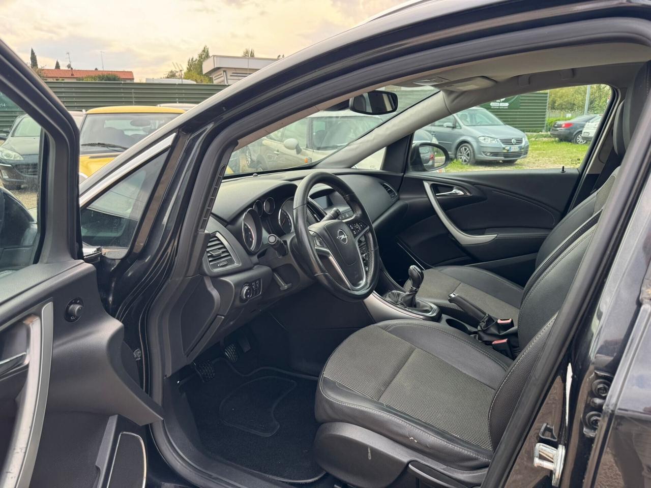 Opel Astra 1.4 Turbo 140CV GPL Gancio Traino