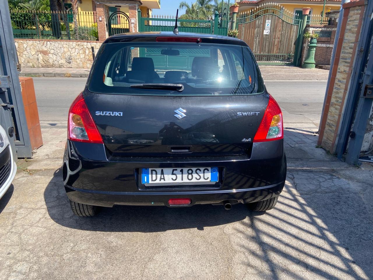 Suzuki Swift 1.3 4x4 5p. GL
