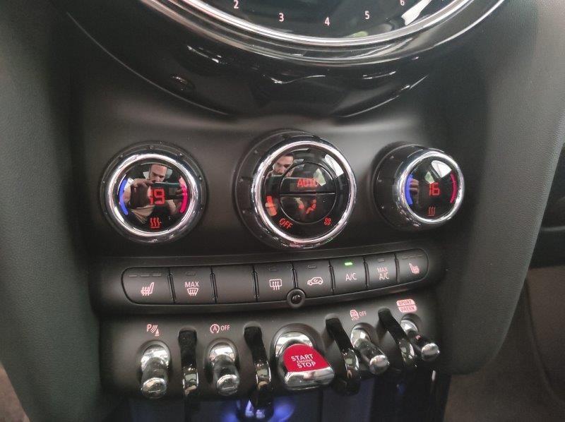 MINI Mini 5 porte (F55) - Mini 1.5 Cooper Classic 5 porte