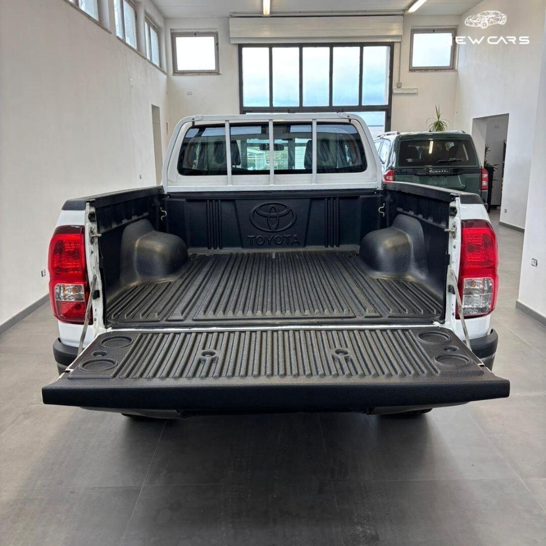Toyota Hilux 2.4 D-4D 4WD 4 porte Double Cab Comfort