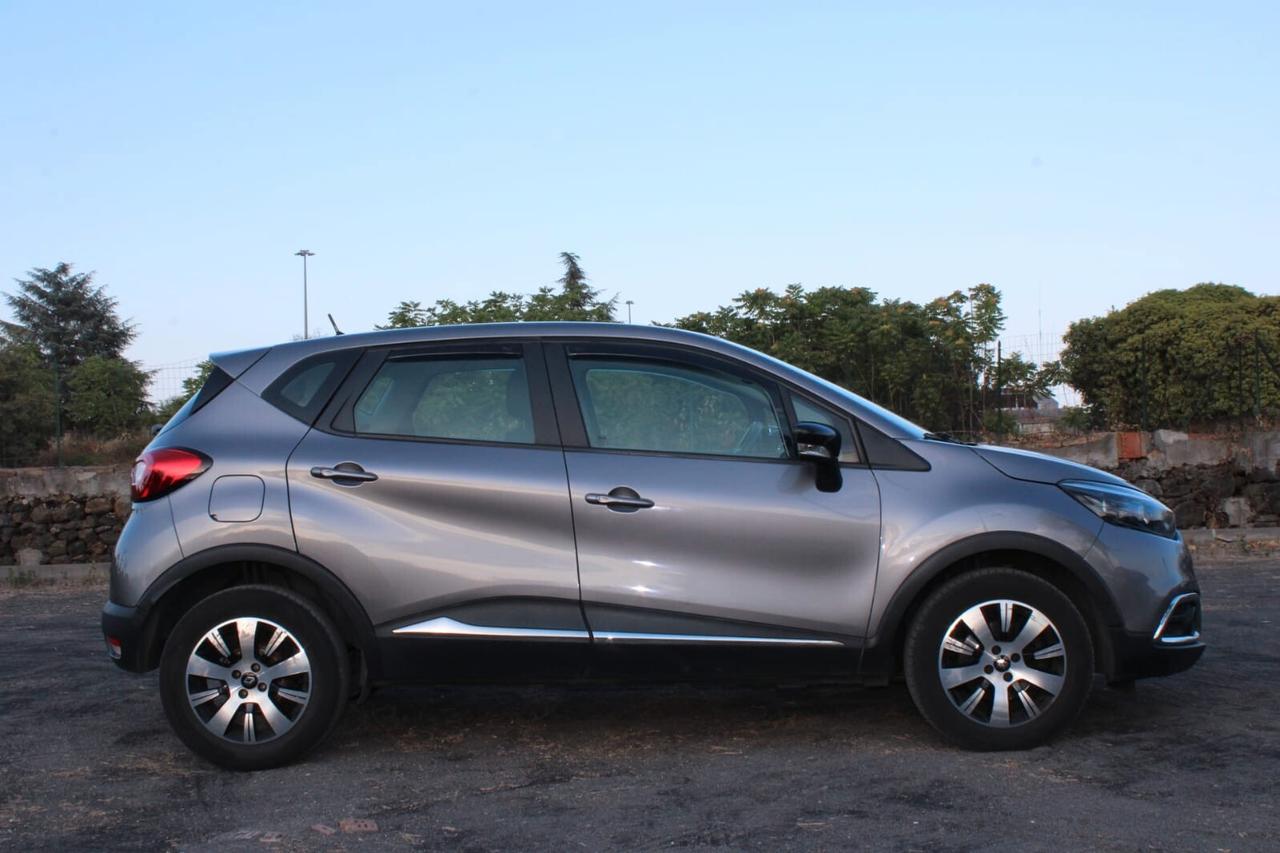 Renault Captur dCi 8V 90 CV EDC Start&Stop Energy Iconic