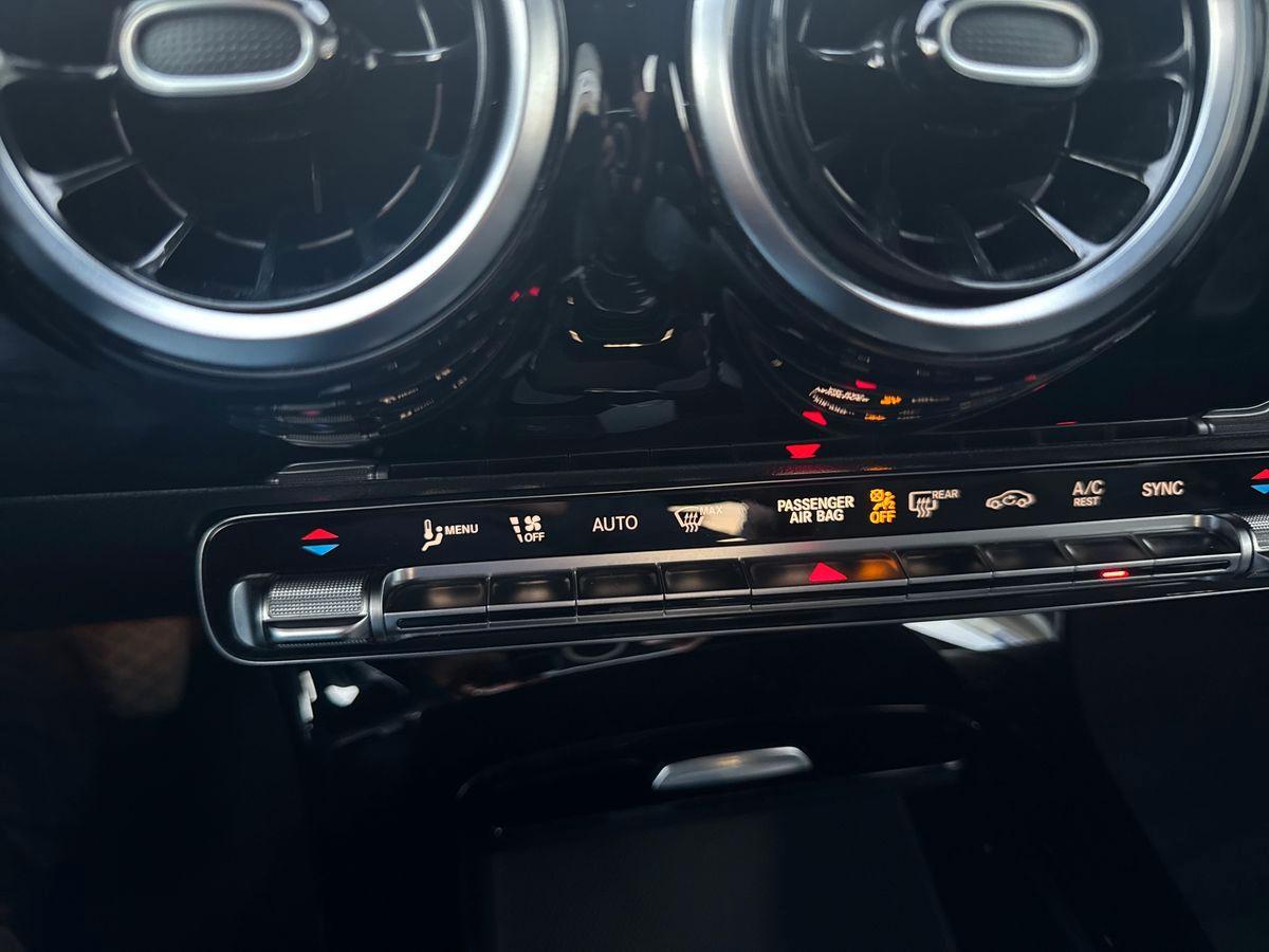 Mercedes-Benz A 200 d Sport Night edition auto