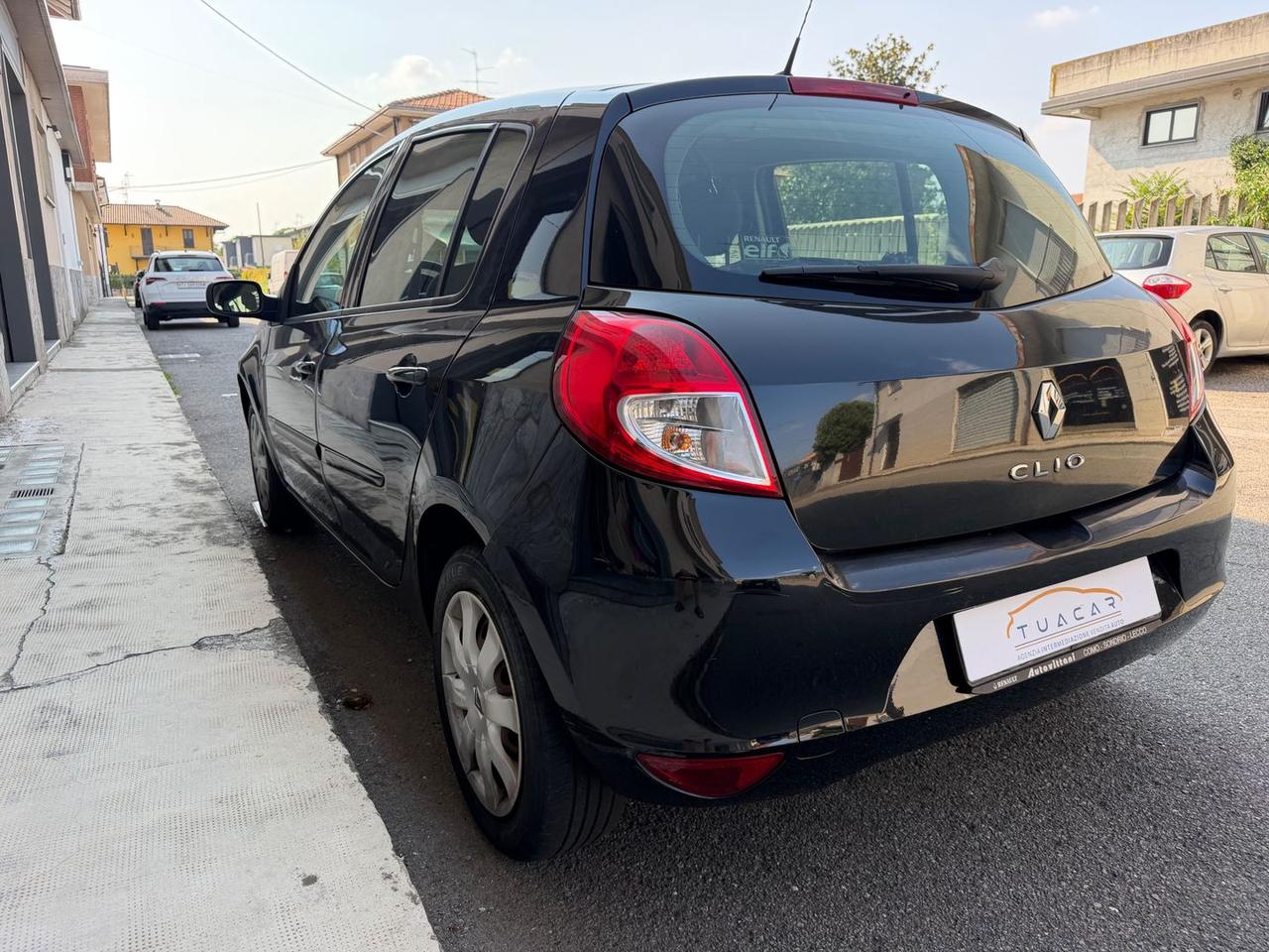 Renault Clio 1.2 16 V Dynamique #11919