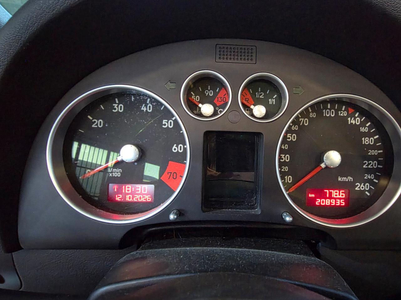 Audi TT Roadster 1.8 T 20V 179 CV cat