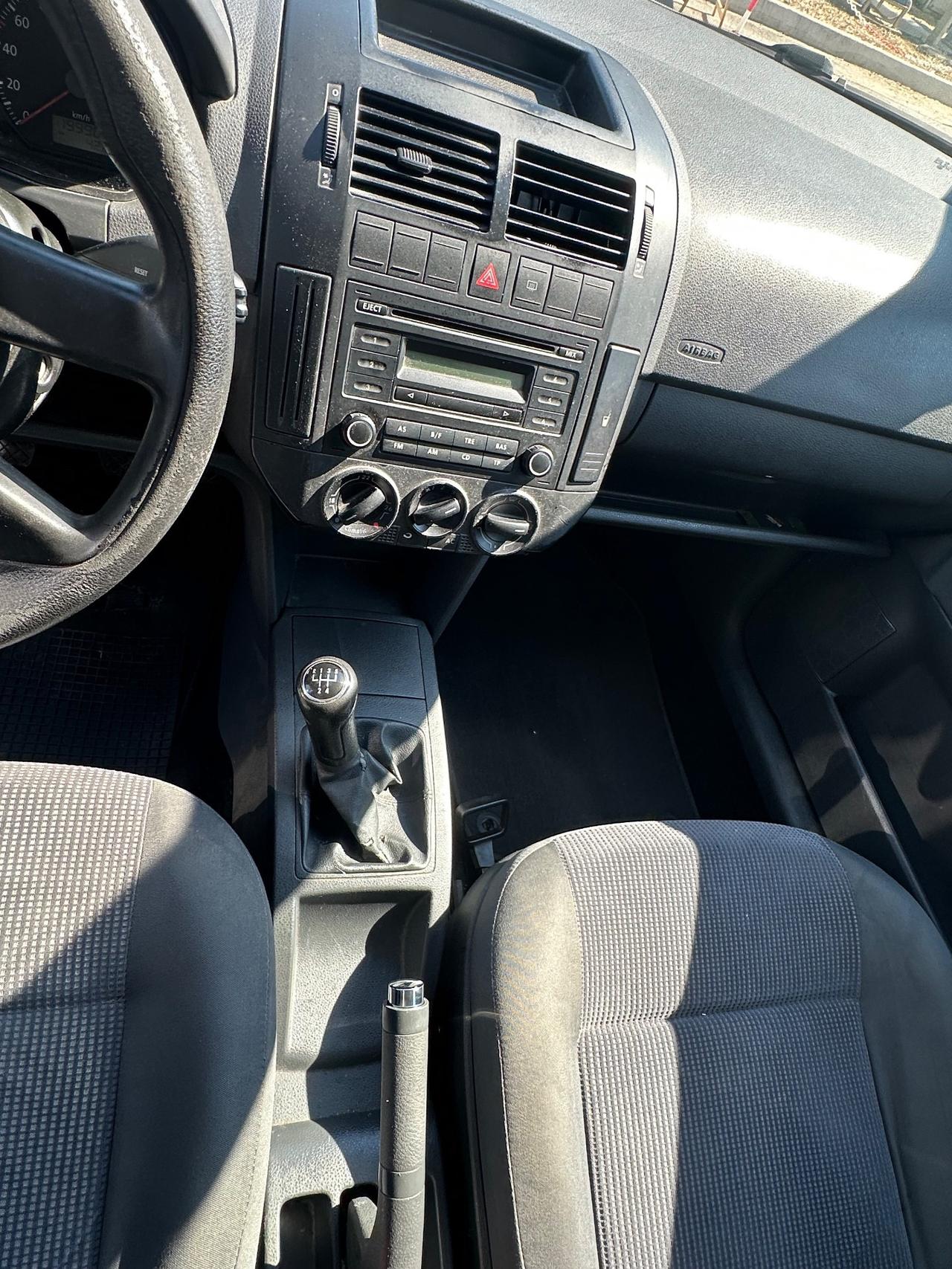 Volkswagen Polo 1.4/80CV 16V 5p. Comfort. BiFuel G
