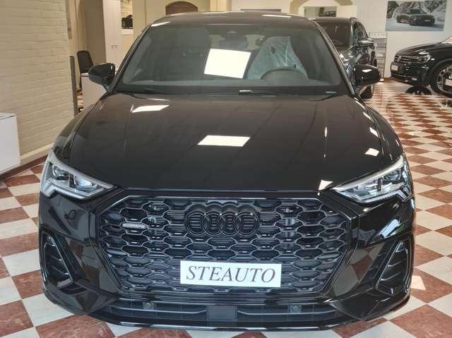 Audi Q3 Q3 40 2.0 tdi Identity Black 4X4 193cv s-tr. 20"