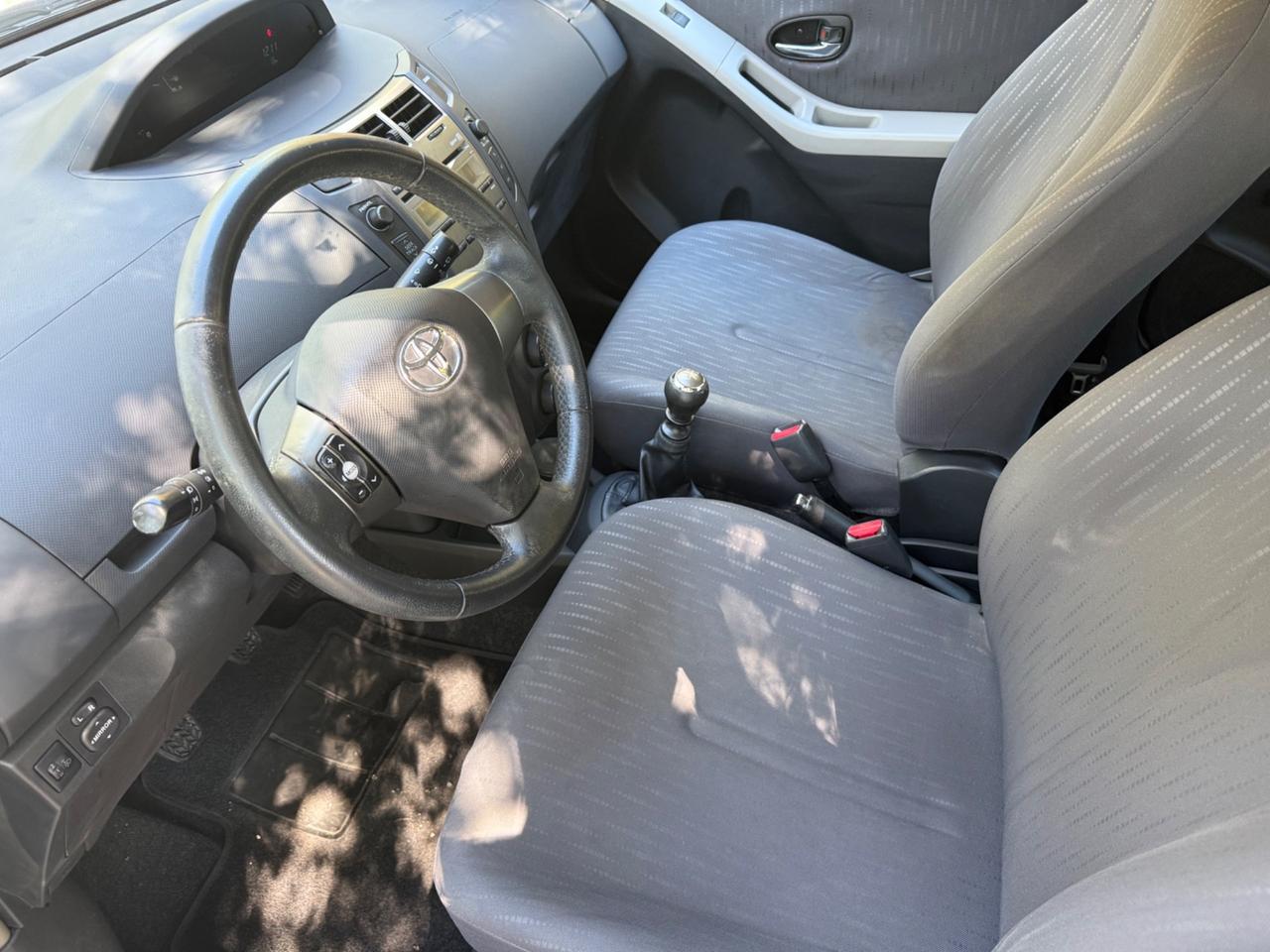 Toyota Yaris 1.3 5 porte Sol