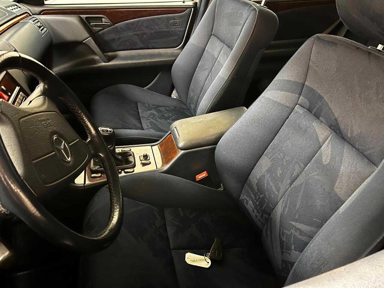 Mercedes-benz E 250 diesel cat Elegance PERFETTA