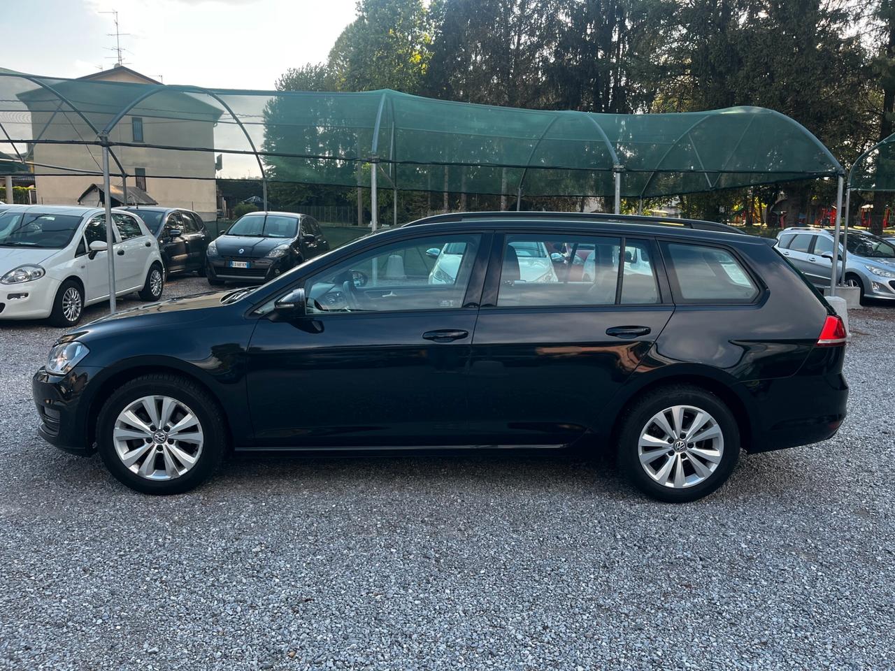 Volkswagen Golf Variant 1.6 TDI 110 CV DSG Comfortline BlueMotion Tech.