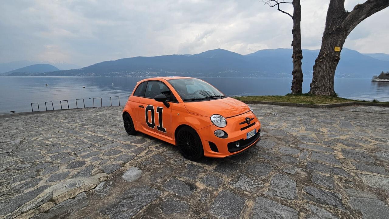 Abarth 500 1.4 Turbo T-Jet esseesse 160 cv