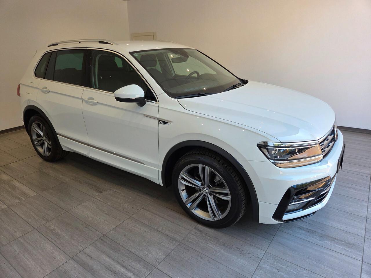 Volkswagen Tiguan 2.0 TDI SCR DSG RLINE EDITION