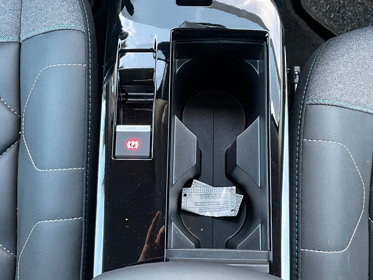 Citroen C4 X BlueHDI 130 S&S EAT8 Shine