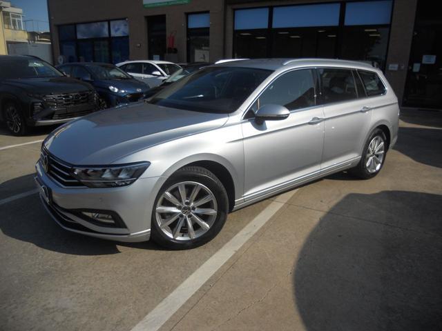 VOLKSWAGEN Passat Variant 2.0 TDI SCR 122 CV EVO DSG Business