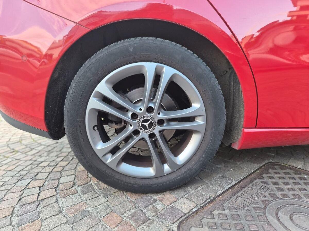 Mercedes Classe B 220 d Premium auto