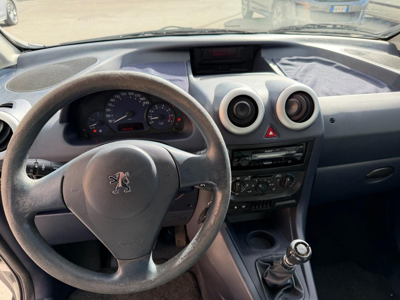 Peugeot 1007 1.4 Trendy