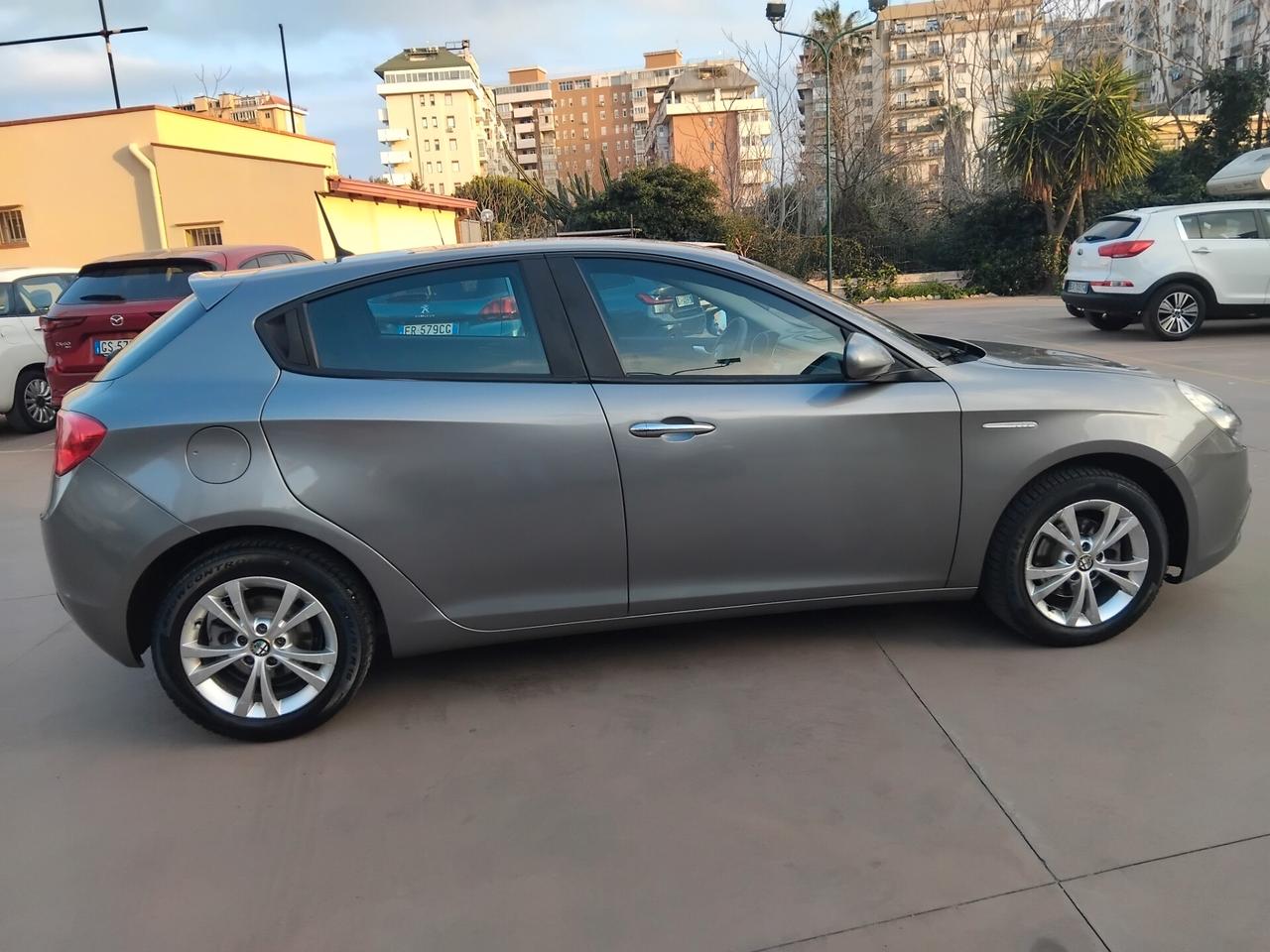 ALFAROMEO GIULIETTA 1.6 JTDM-2 GARANTITA 12 MESI