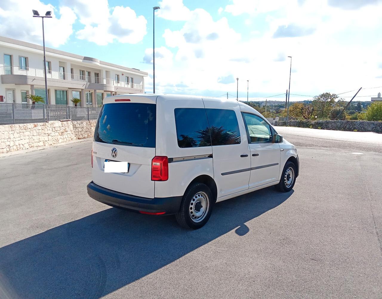 Volkswagen Caddy Pianale Ribassato 2.0 TDI 102 CV DSG Highline