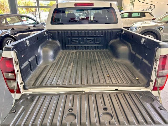 ISUZU D-Max 2.5 Crew Cab Planet 4WD