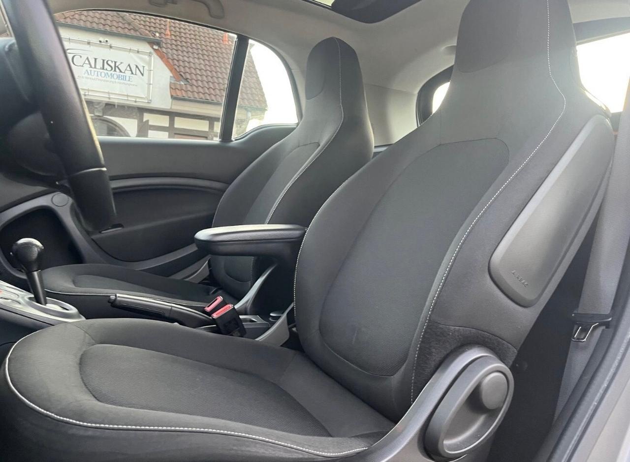 Smart ForTwo 1.0 71cv Coupe Clima cambio Auto