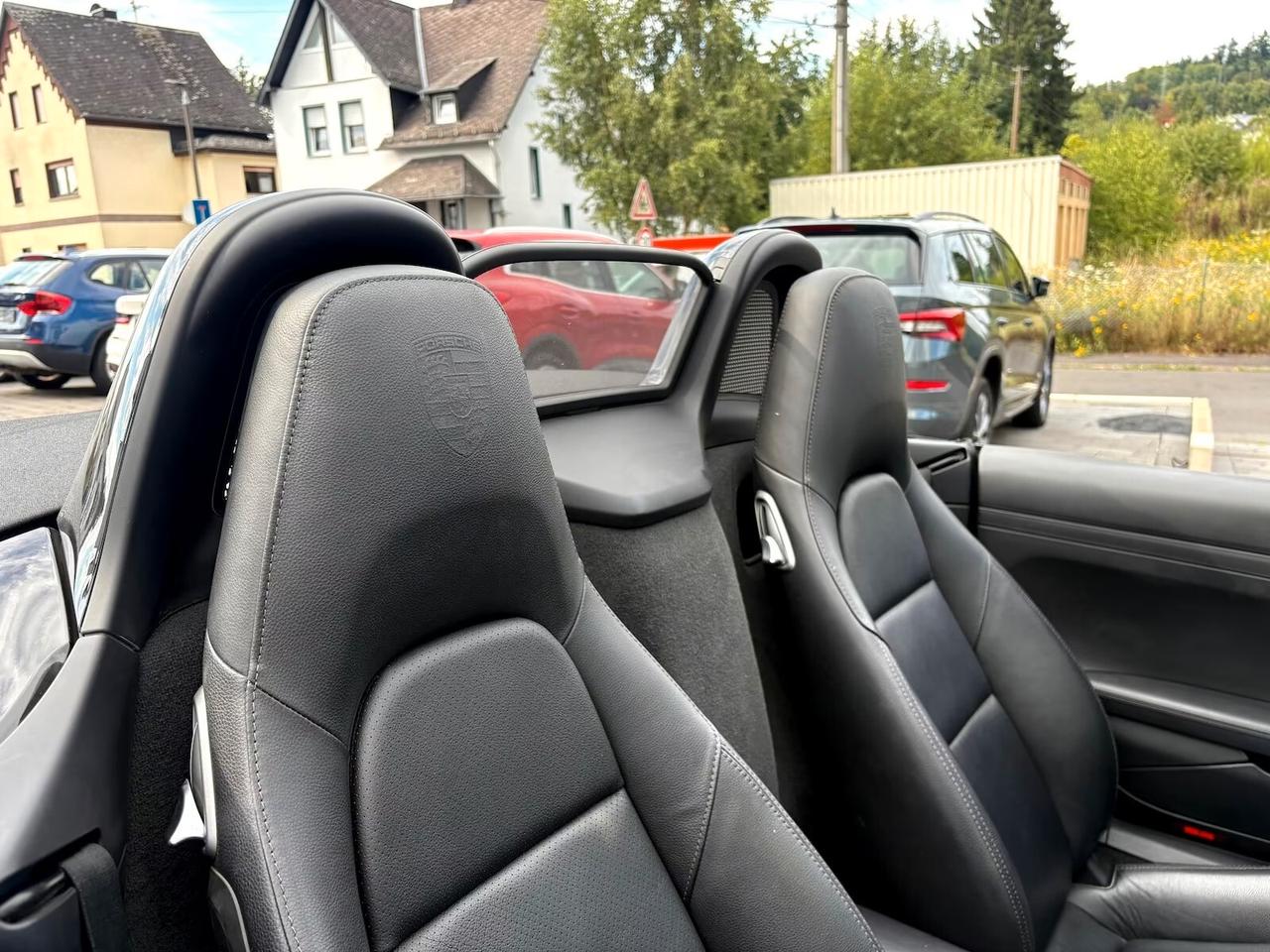 Porsche Boxster 2.7
