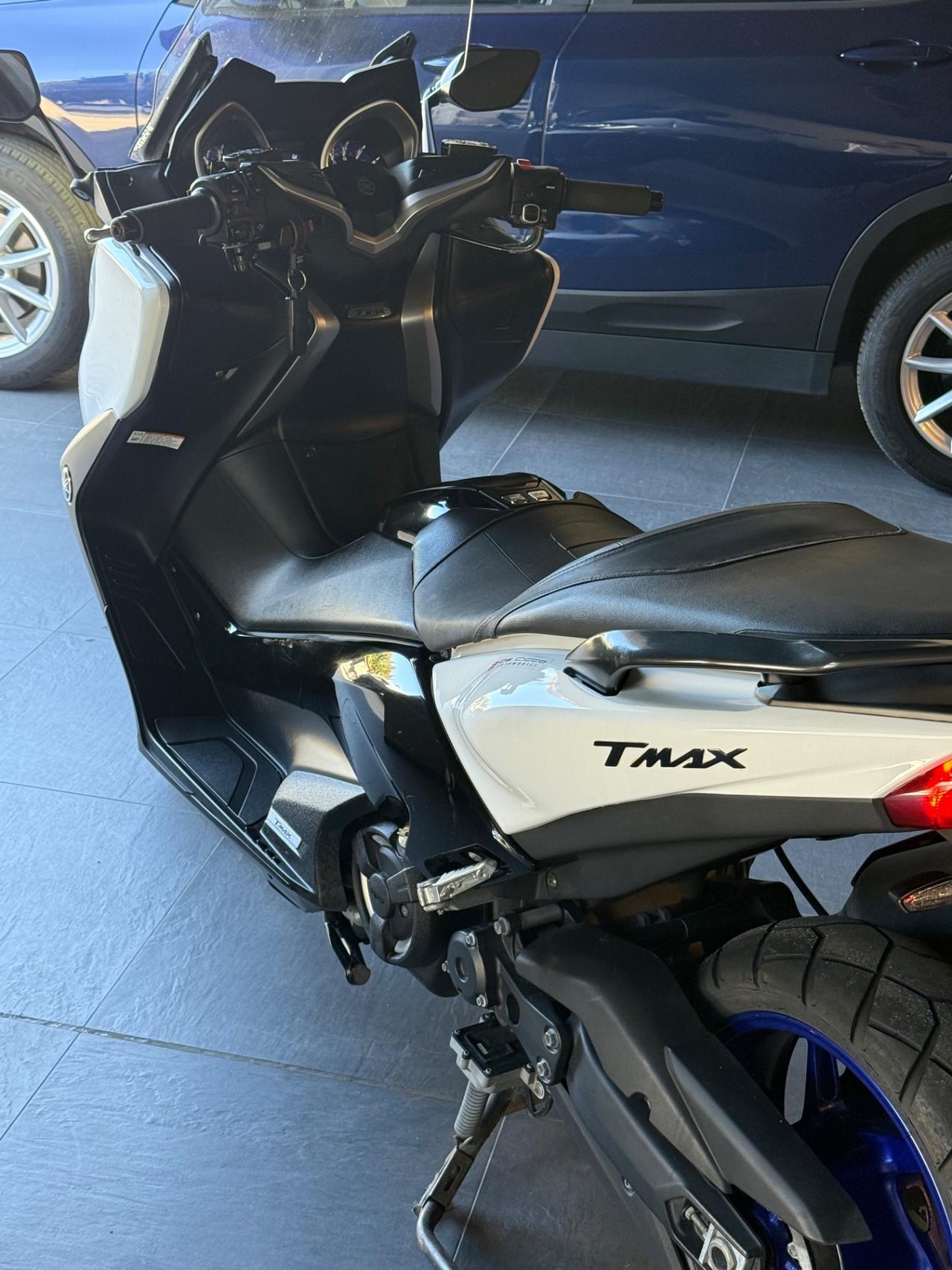 Yamaha T Max 530
