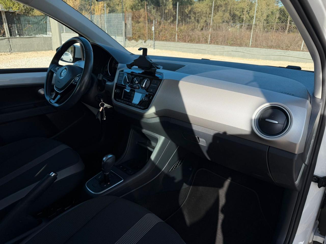 Volkswagen up! 1.0 75 CV 5p. high BlueMotion Technology ASG