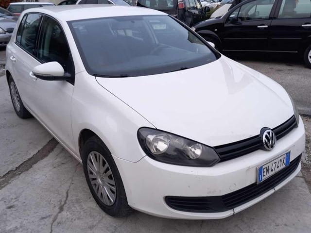 VOLKSWAGEN Golf Business 1.6 TDI 5p. Highline iniettori da fare