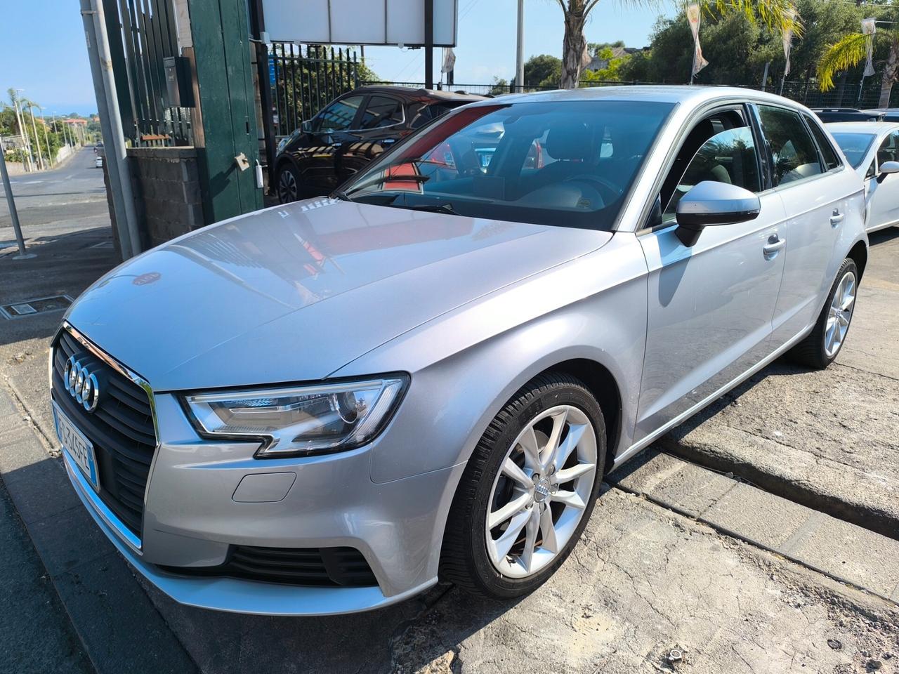 Audi A3 SPB 1.6 TDI S tronic Sport