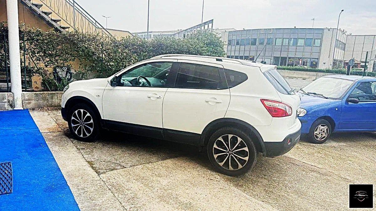 NISSAN - Qashqai 2.0 dci Acenta dpf FL