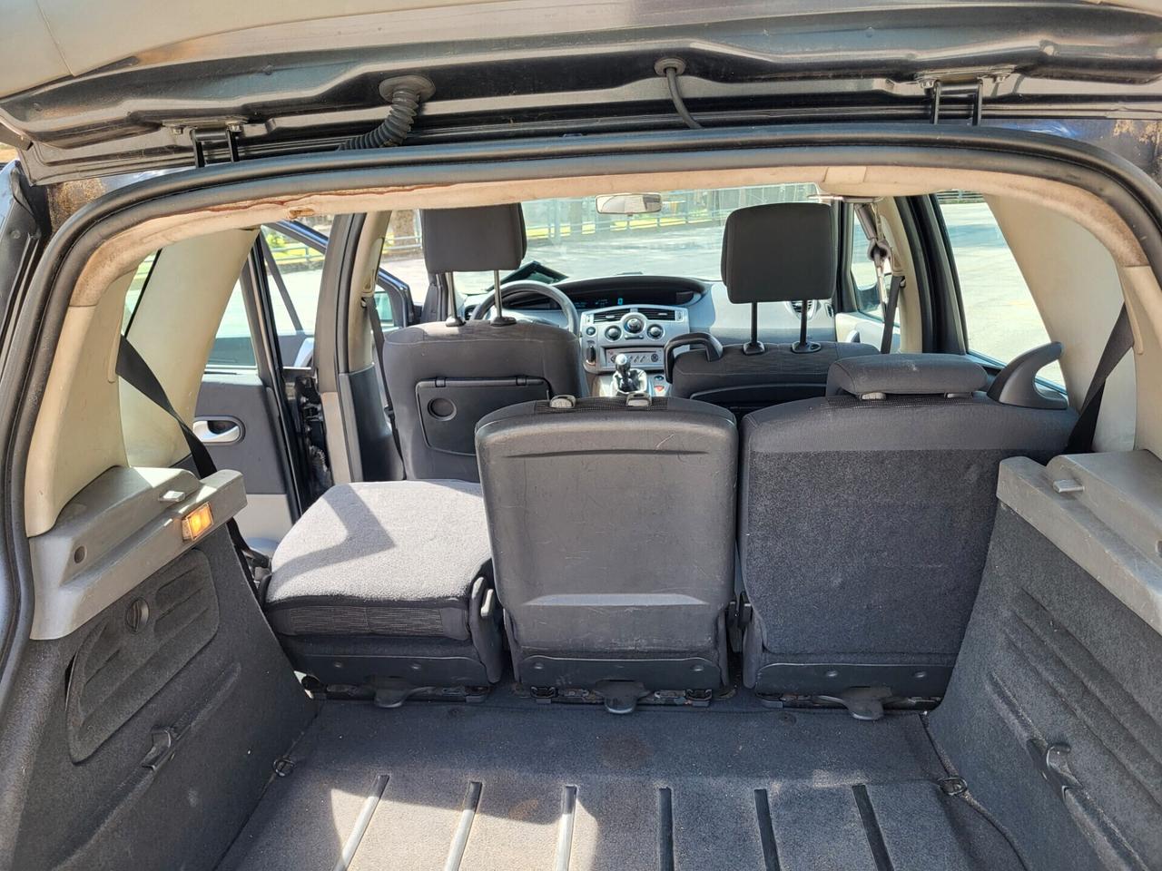 RENAULT SCENIC 1,5 dCi-TAGLIANDO NUOVO