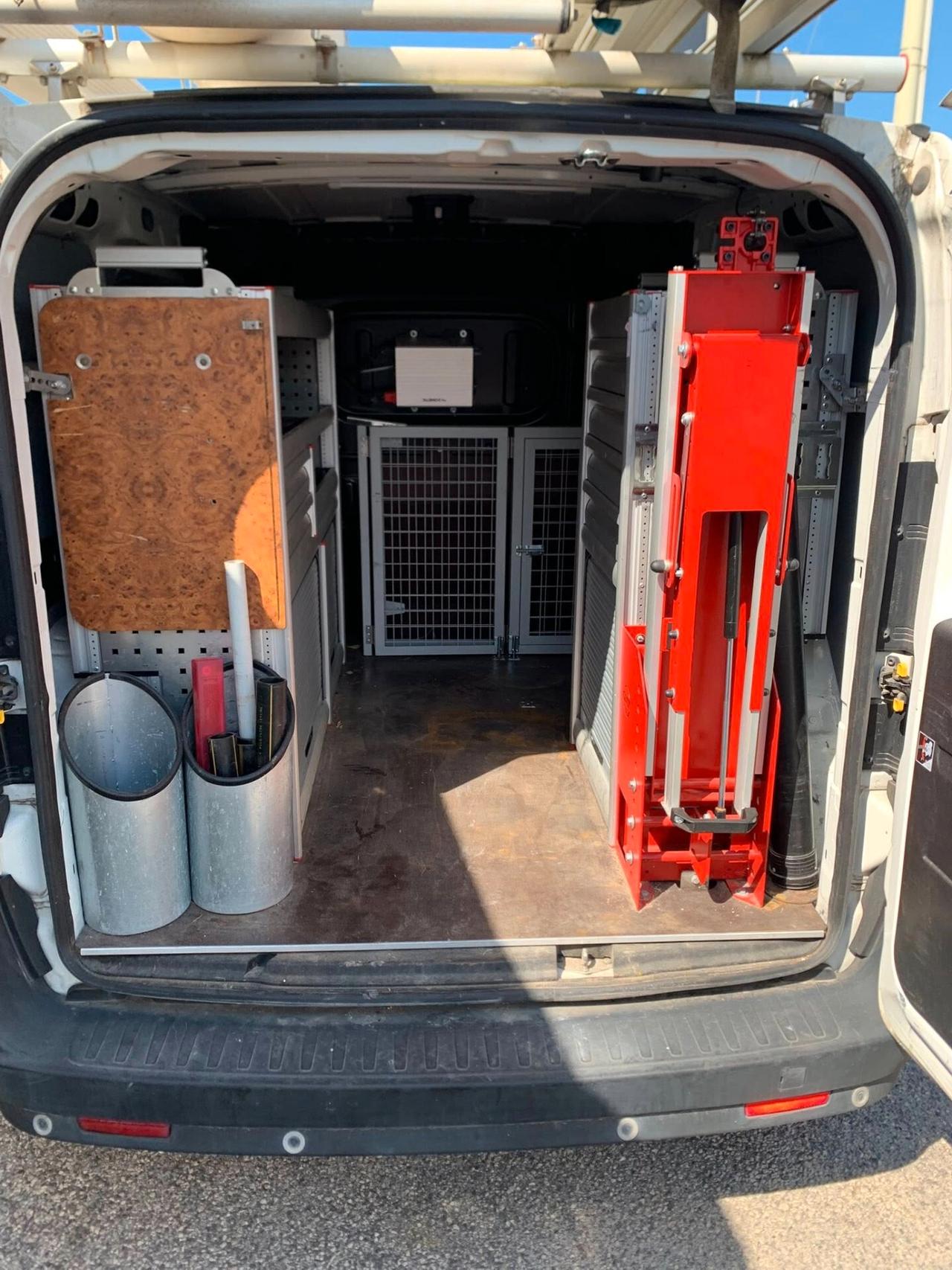 Fiat Doblò 1.4 T-Jet Natural Power officina mobile