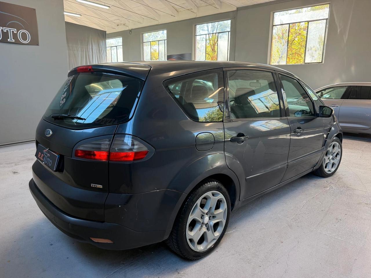 Ford S-Max 2.0 TDCi 140CV Titanium