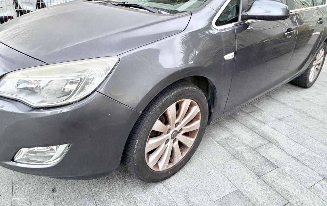 Opel Astra 1.7 CDTI 125CV Sports Tourer Cosmo