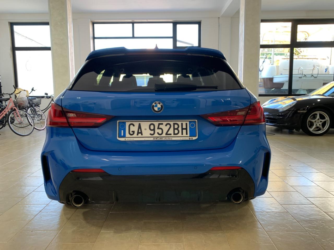 Bmw 118 118d 5p. Msport