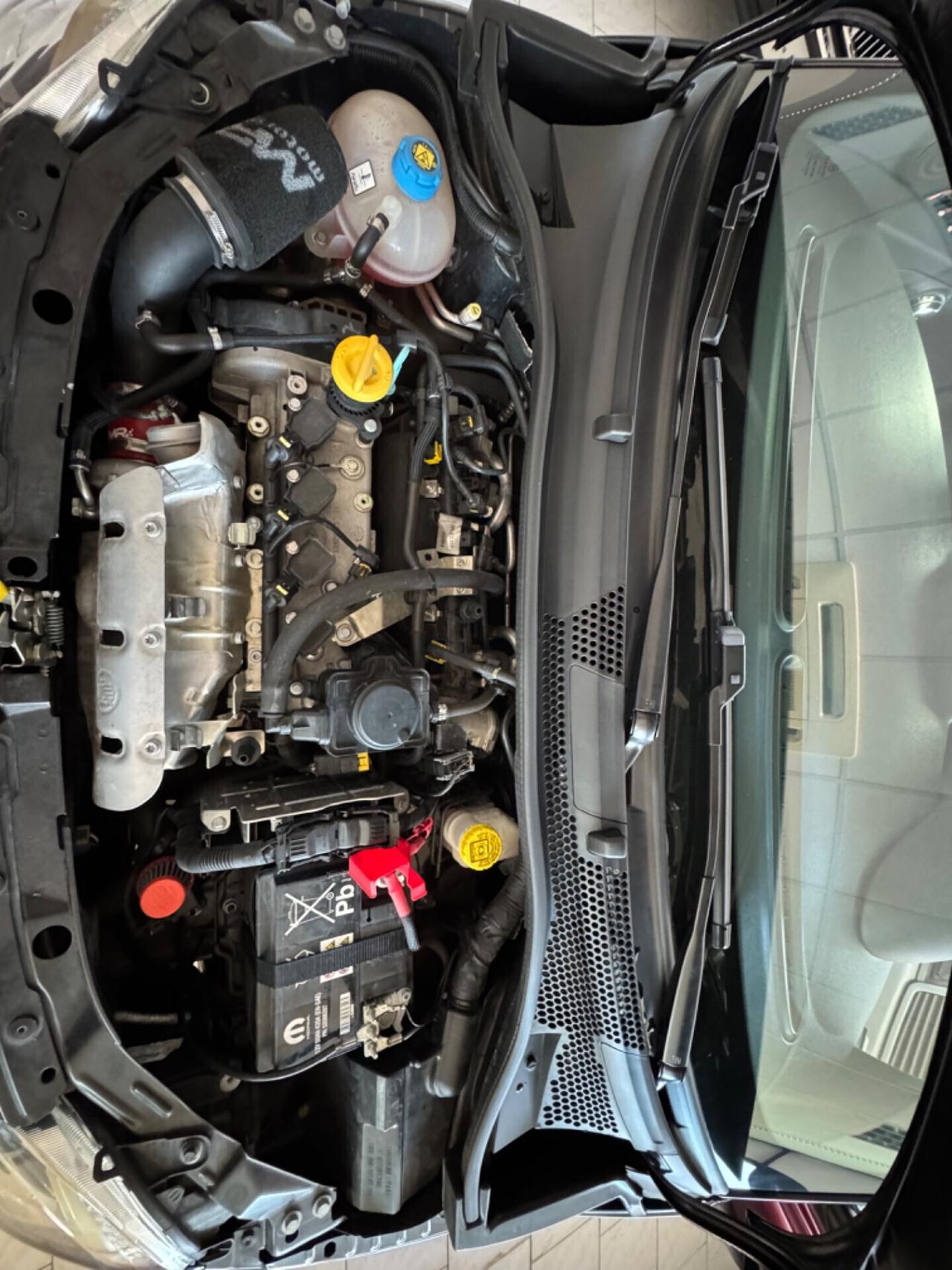 Abarth 595 1.4 Turbo T-Jet 145 CV 70° Anniversario