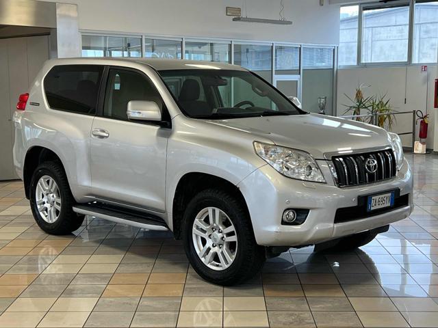 TOYOTA Land Cruiser 3.0 D4-D 3 porte