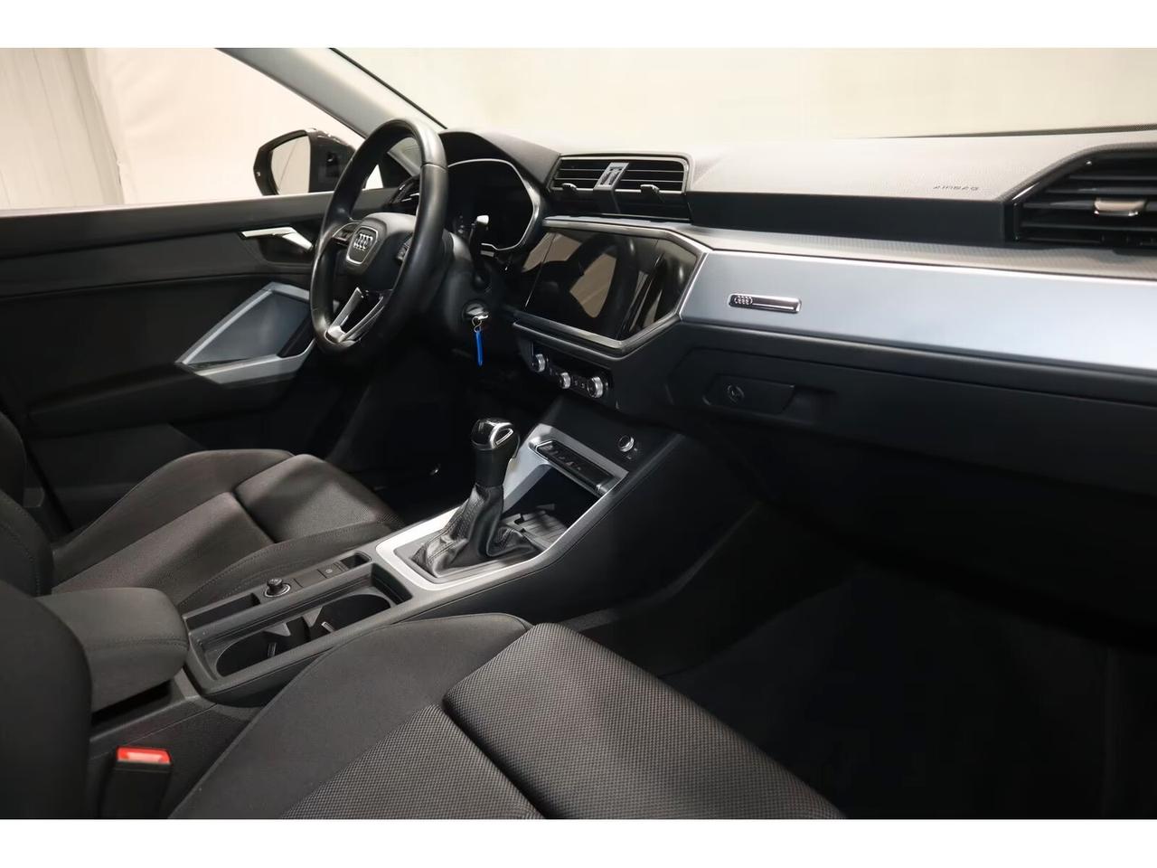 Audi Q3 45 TFSI e S tronic