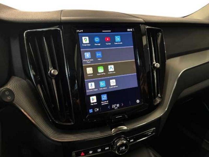 Volvo XC60 II 2022 2.0 b4 Plus Dark auto