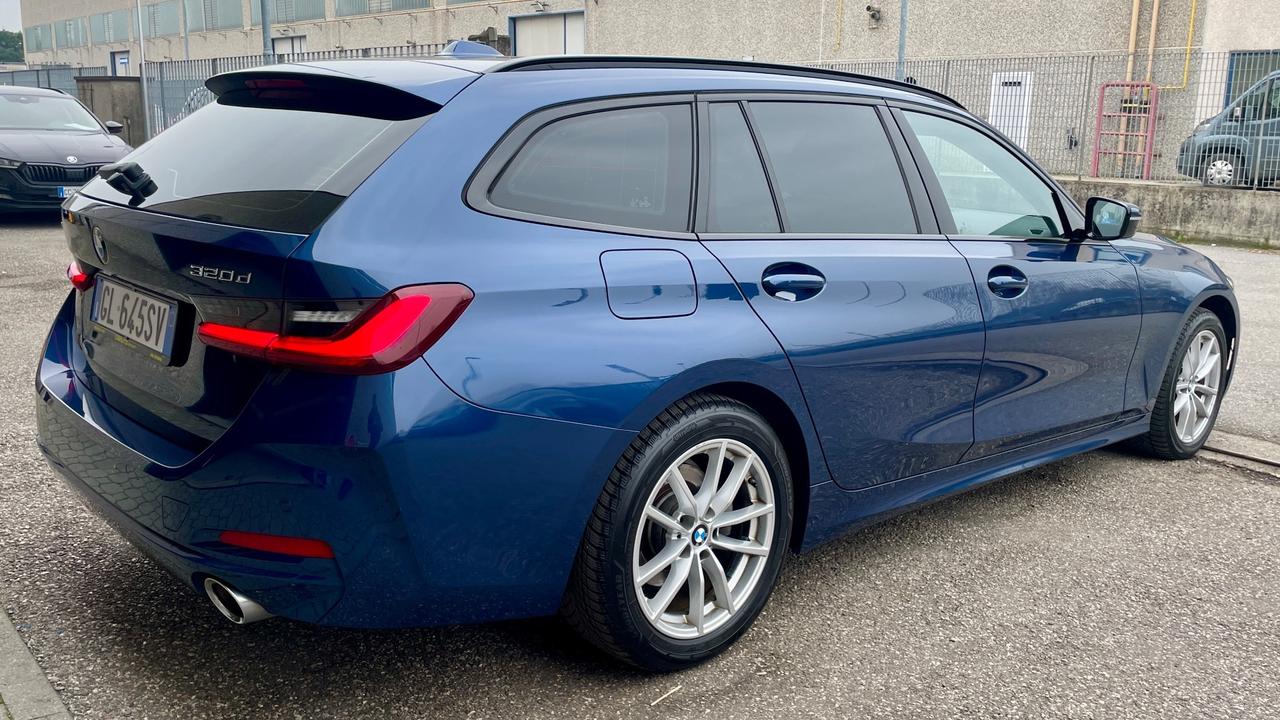 BMW 320D TOURING 2.0 X-DRIVE 48V ADVANTAGE 190CV - FULL LED, VIRTUAL COCKPIT, CARPLAY