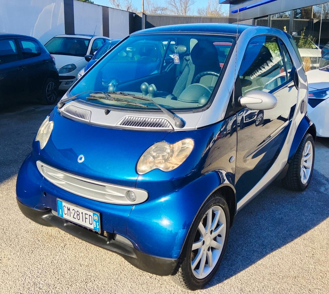 Smart ForTwo 700 coupé passion (45 kW)