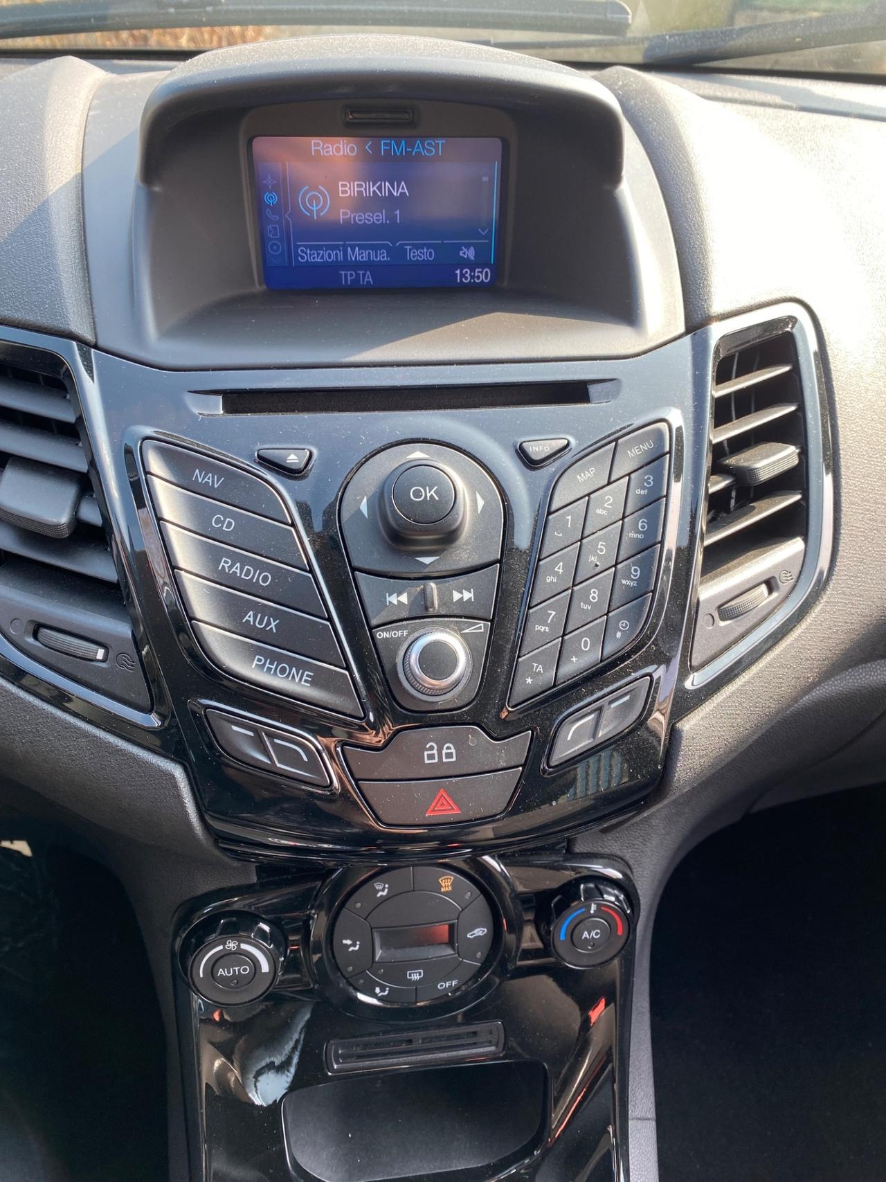 Ford Fiesta 1.2 60CV 5 porte Titanium 128000km