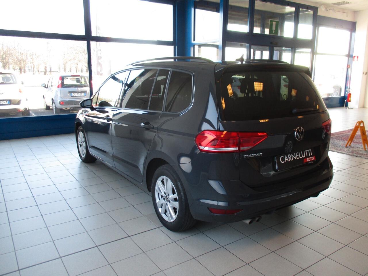 Volkswagen Touran 2.0 TDI 150 CV SCR DSG Executive BlueMotion Tech.